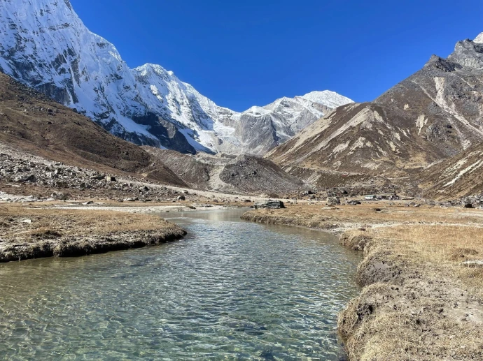 la rivière Thame Khola au Népal