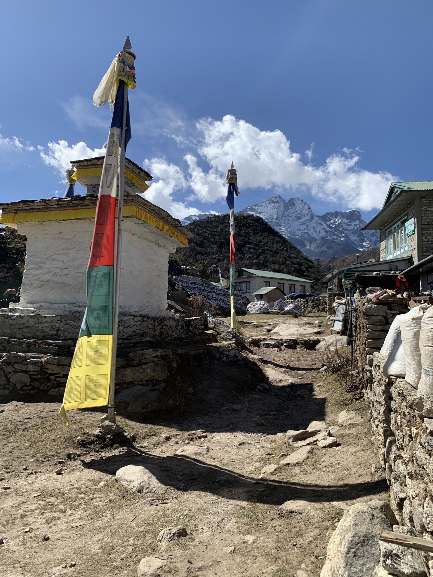 Lukla, un village de la région du Khumbu au Népal.